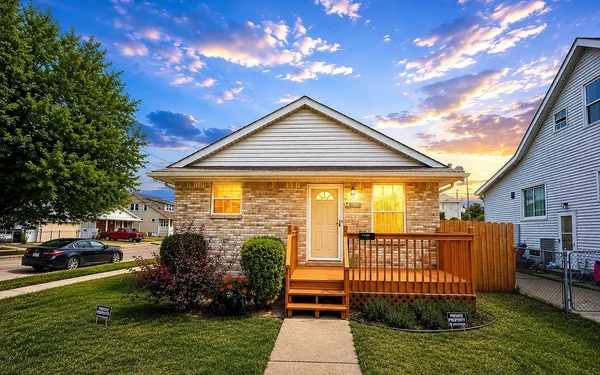 Sold residential property at 17640 Roseville Blvd, Roseville, MI